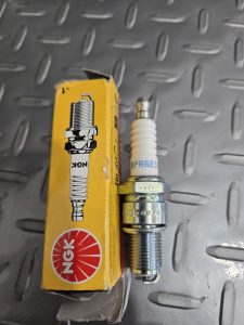NGK BPR6ES